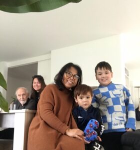 Family in Chantilly.